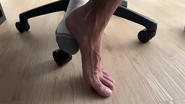 X_The_Naughty_Bi_Xのウェブカメラショー