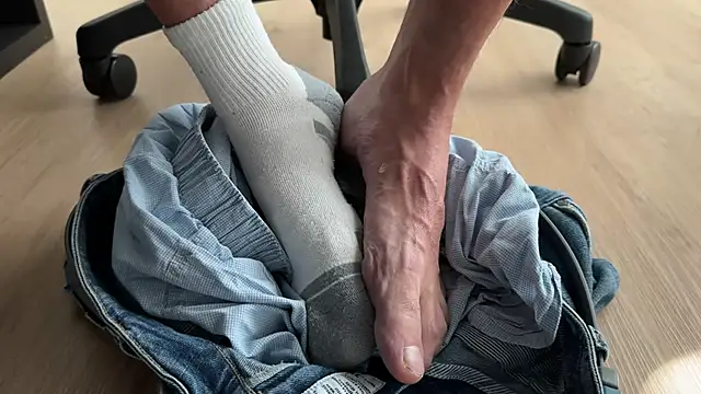 X_The_Naughty_Bi_X ওয়েবক্যাম শো