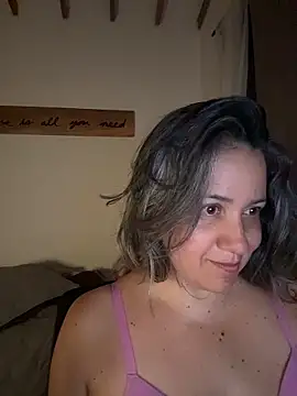 AVRAKEHDABRA Cameră chat live