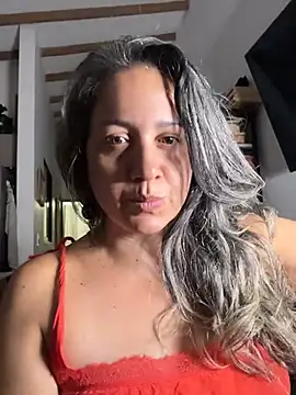 Chatroom XXX en direct de AVRAKEHDABRA
