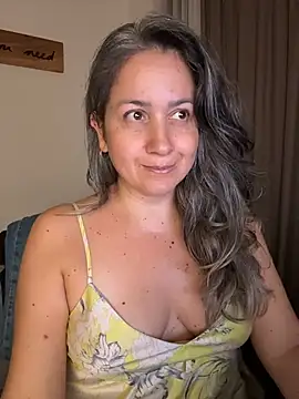 AVRAKEHDABRA Chat XXX in diretta