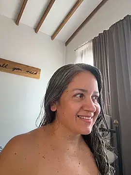 AVRAKEHDABRA – Live XXX-chat