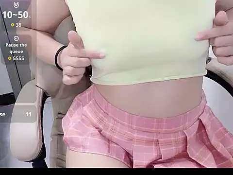 ziling-j's Live XXX Chat