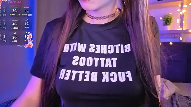 צ'אט XXX בשידור חי של TristaRoht