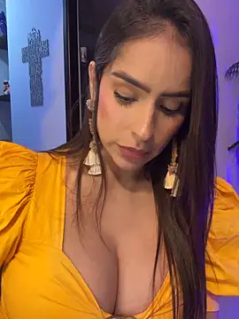 צ'אט XXX בשידור חי של Mau_White