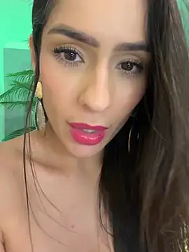 Chatroom XXX en direct de Mau_White