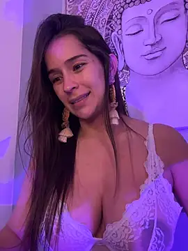 Mau_White Chat XXX in diretta