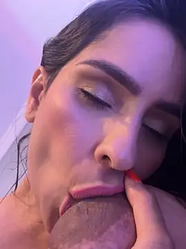 Mau_White live XXX chat