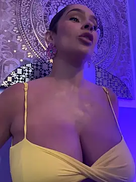 Chatroom XXX en direct de Mau_White
