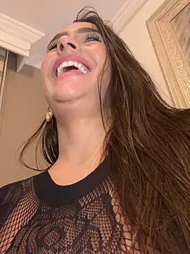 Chatroom XXX en direct de Mau_White