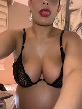 Mau_White Webcam-Show