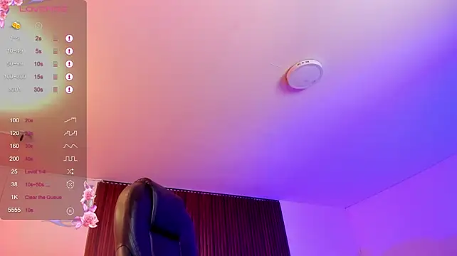 Pokazy przed kamerką – sweetlolihot_