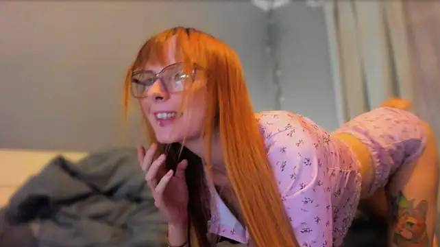 KlementinaBbG Live XXX-Chat