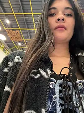 Show modela _Pao_ na web-kameri