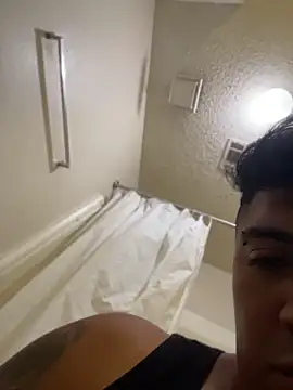 Živý XXX chat hotkevin11