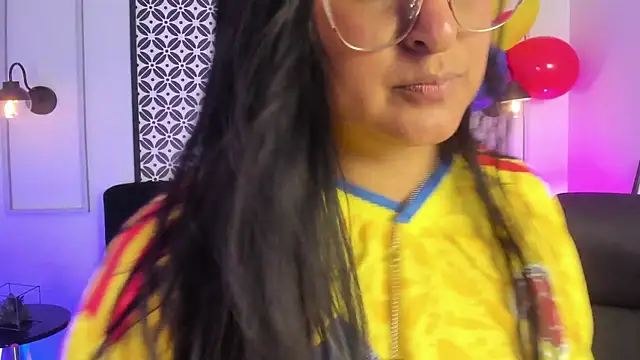 Czat XXX na żywo – Amber_gold_