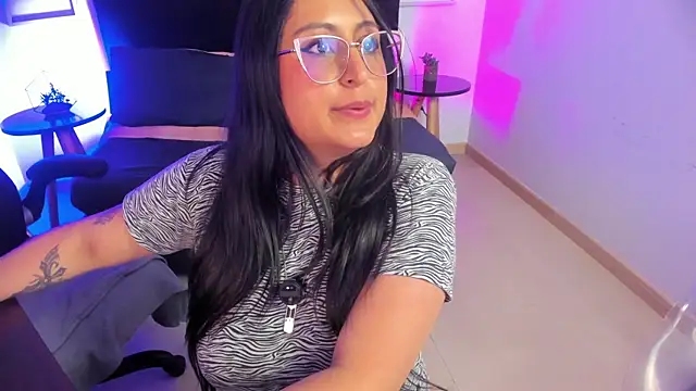 Živý XXX chat Amber_gold_