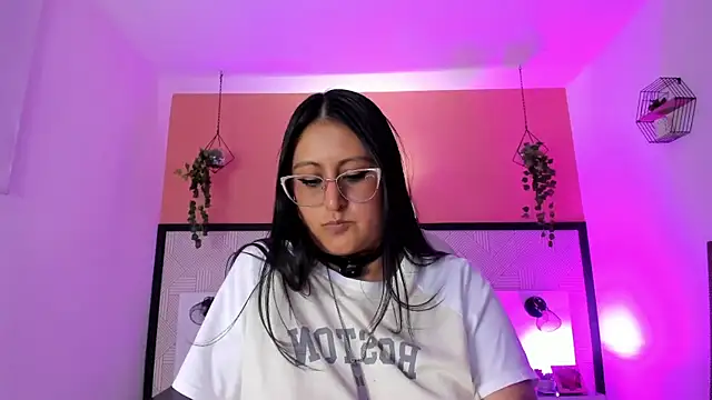 Chat XXX ao vivo de Amber_gold_