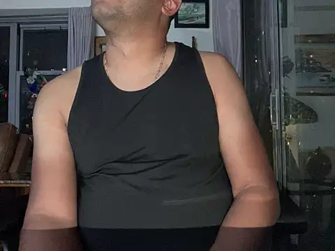ThickDick_Daddy Adlı Modelin Web Kamerası Şovu