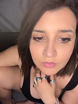 Novababy18 – Live XXX-chat