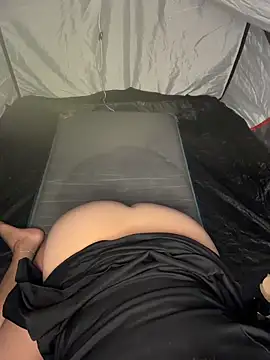Novababy18 Show in webcam