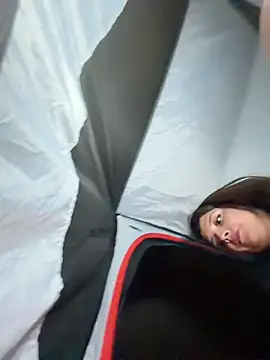 Novababy18 Webcam-Show