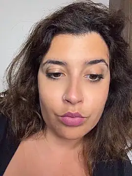 Novababy18 – webcam-show