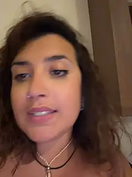 Show modela Novababy18 na web-kameri
