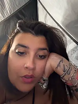 Novababy18 Pertunjukan Webcam