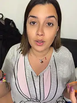 Novababy18 Webcam-Show