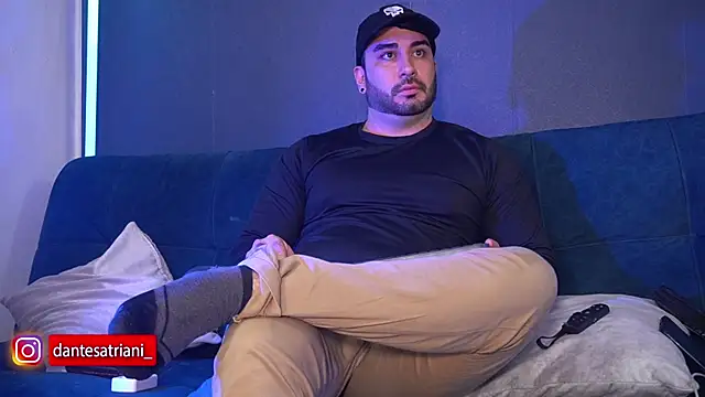 Webkamerová show dantesatrianii