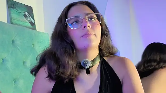 Paola_Lyon_ Chat XXX in diretta