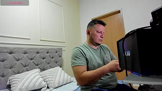 Вебкам-шоу Pipe_pereira