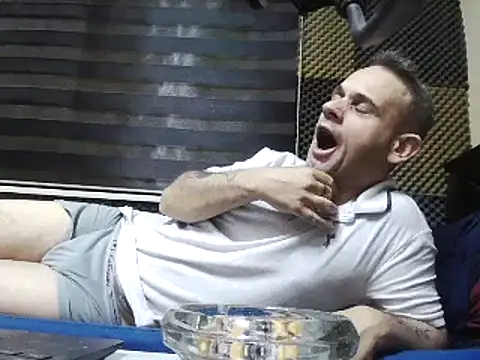 Show de Arabeyes na webcam