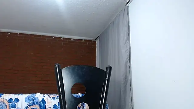 nadescoms' Live XXX Chat