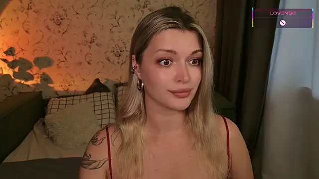 Chat +18 de LadyDiLancaster ao vivo