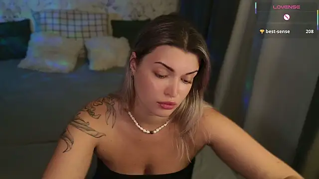 LadyDiLancaster Adlı Modelin Canlı XXX Sohbeti
