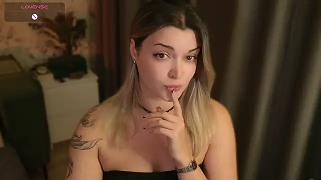 LadyDiLancaster Chat XXX in diretta