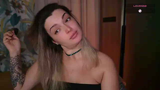 LadyDiLancaster live XXX chat