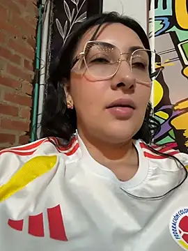 KittyObsession's Webcam Show