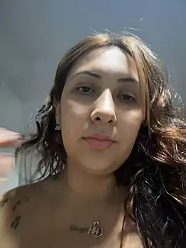 KittyObsession Adlı Modelin Canlı XXX Sohbeti