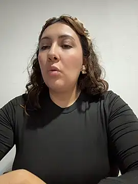 XXX chat uživo modela KittyObsession