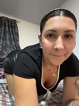 KittyObsession's Webcam Show