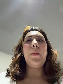 Chat +18 de KittyObsession ao vivo