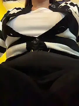 KittyObsession's Webcam Show