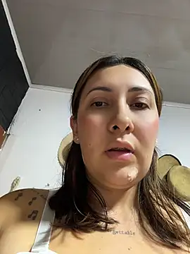 دردشة KittyObsession الجنسية المباشرة