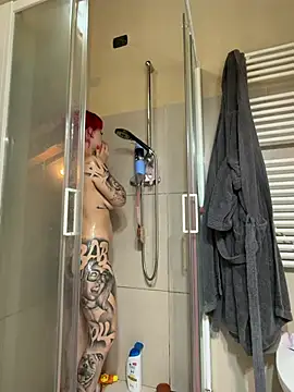 Dollyredのウェブカメラショー