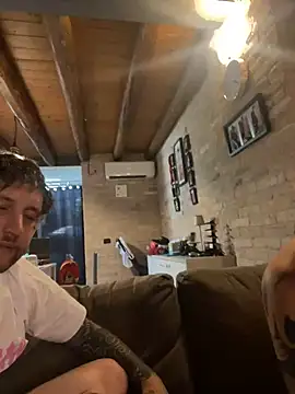Dollyred Webcam Show