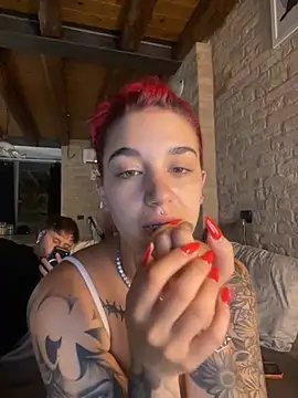 Dollyred's Webcam Show