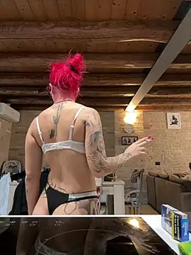 Dollyred Pertunjukan Webcam
